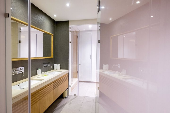 Bath Interior