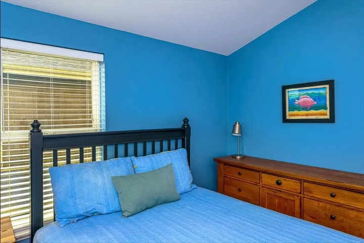 Room 3 of 22