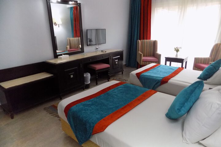 Room 6 of 89