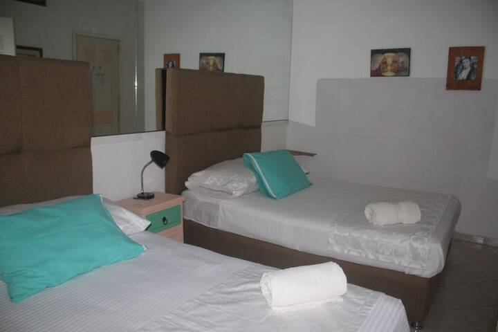 Room 6 of 47