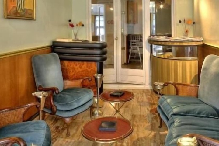 Guest Lobby