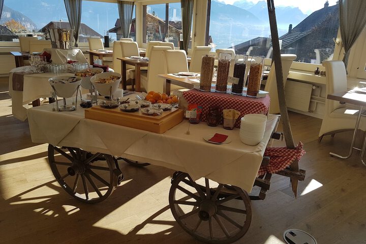 Breakfast/Coffee Service 65 of 103