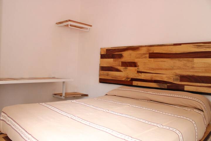Room 16 of 53