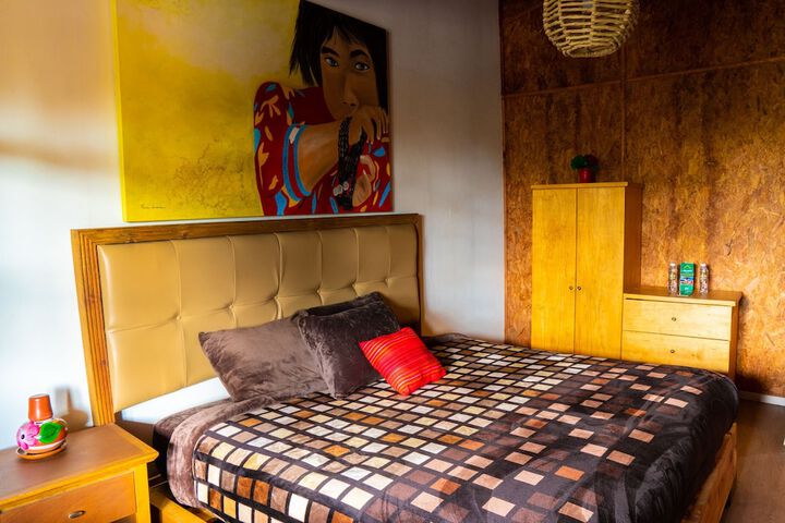 Room 4 of 29