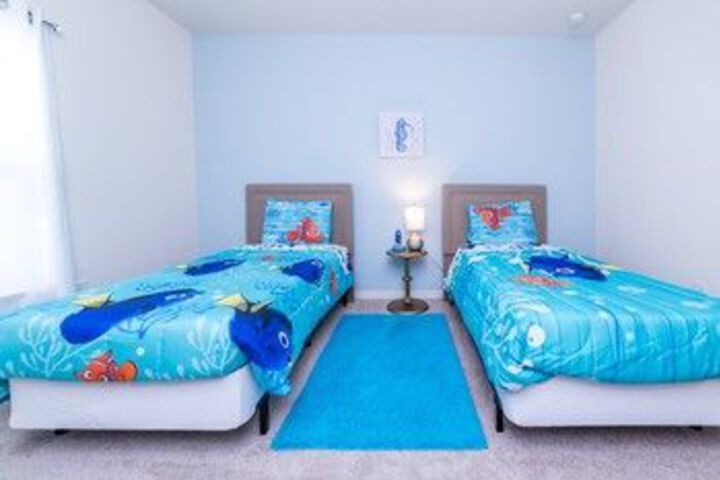 Room 7 of 26