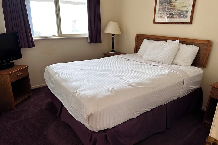 Room 60 of 165