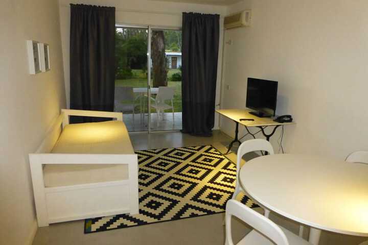 Room 37 of 65