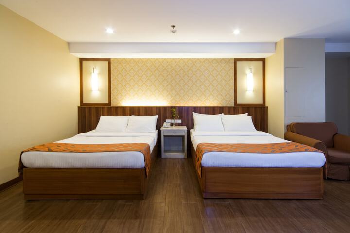 Room 10 of 23