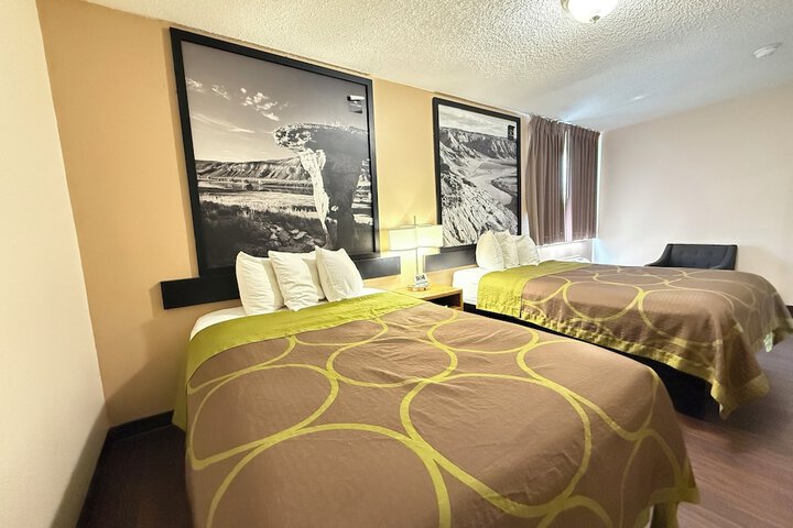 Room 40 of 90