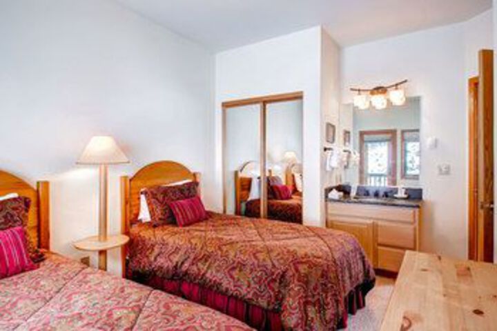 Room 7 of 22