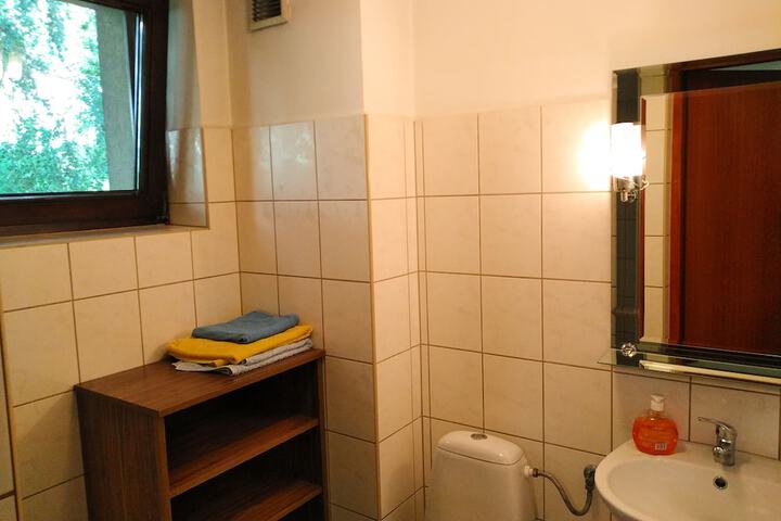 Room 19 of 26