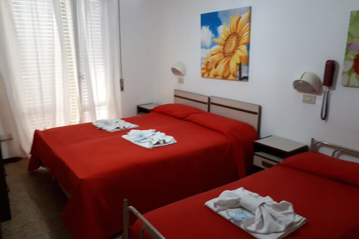 Room 21 of 45