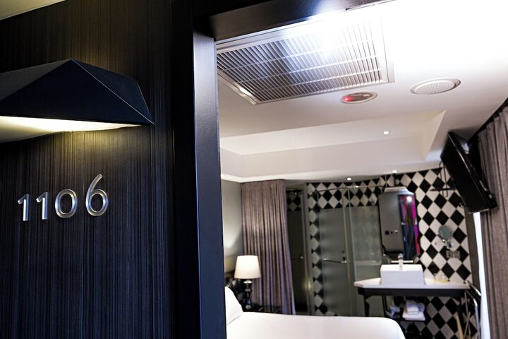Room 104 of 146