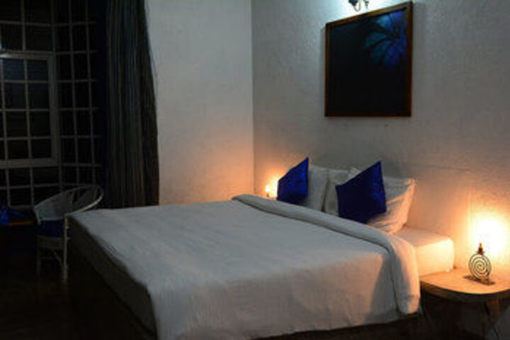 Room 8 of 39
