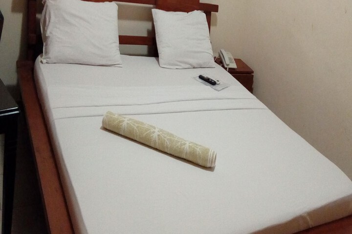 Room 19 of 78