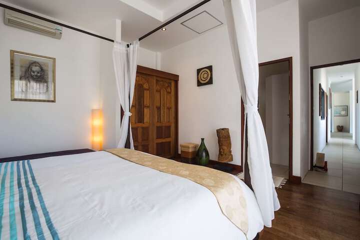 Room 14 of 56