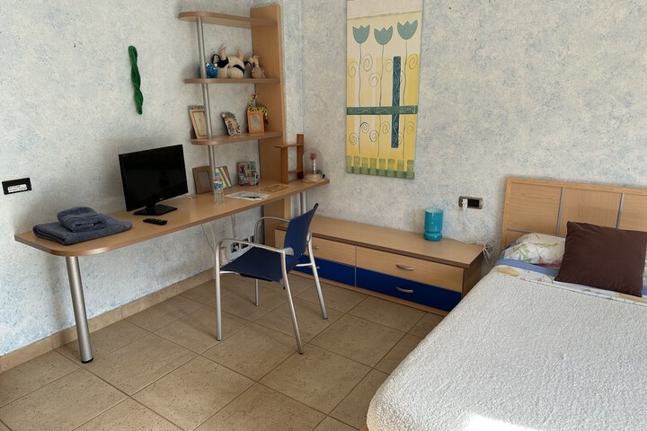 Room 46 of 165
