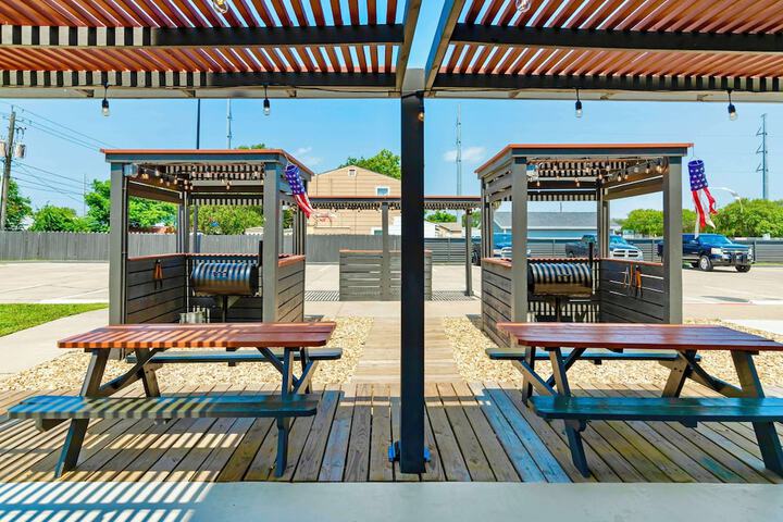 BBQ/picnic area