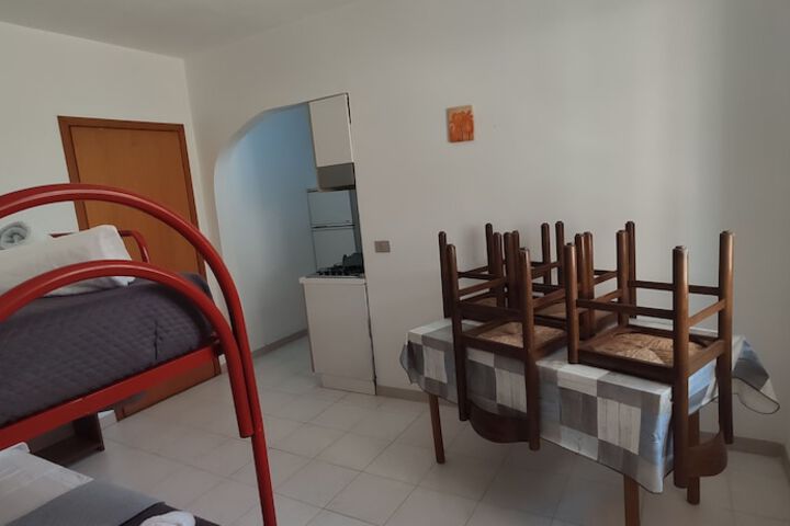Room 70 of 130