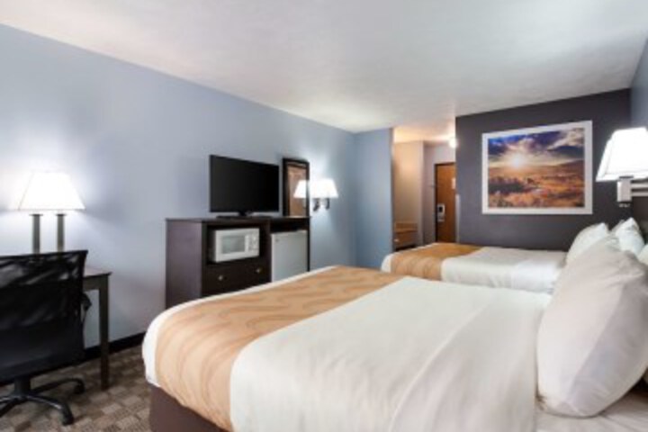 Room 7 of 38