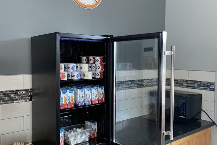 Breakfast/Coffee Service 27 of 33