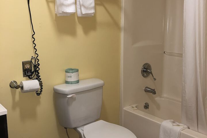 Room 15 of 30