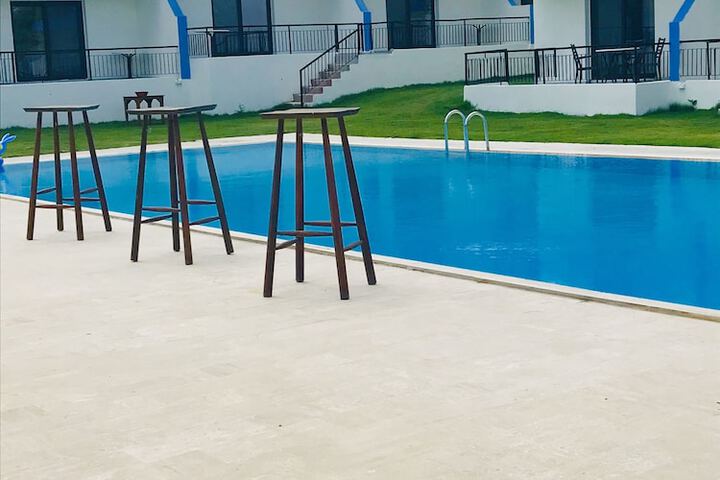 Pool 9 of 12
