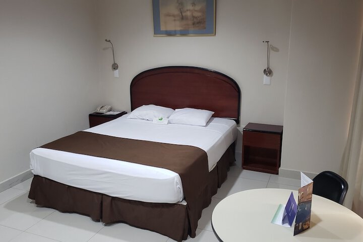 Room 25 of 54