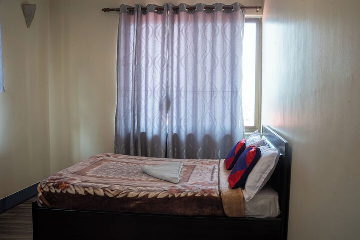 Room 10 of 60