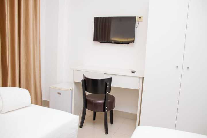 Room 21 of 58