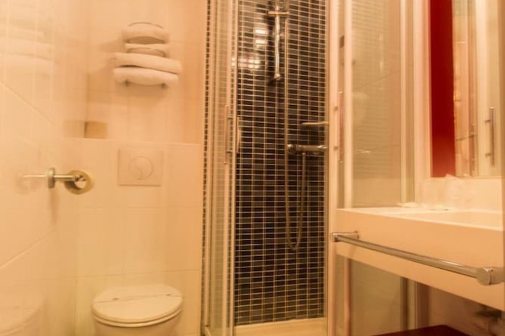 Bathroom Interior Photo