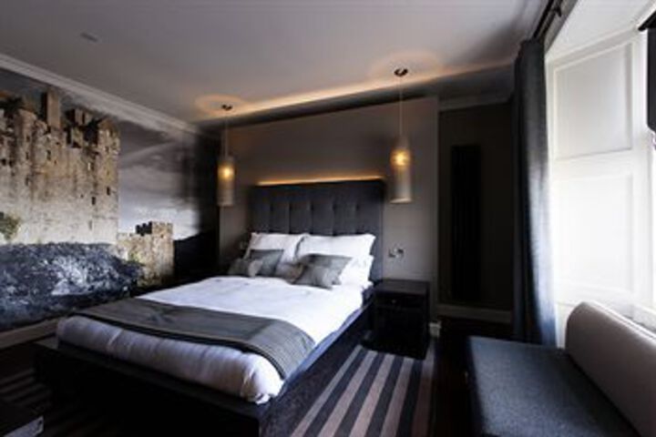 Suite Room