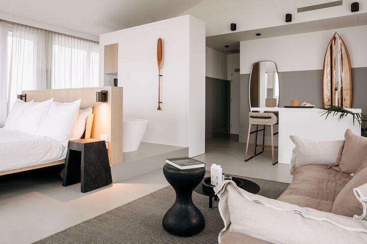 Room 43 of 125