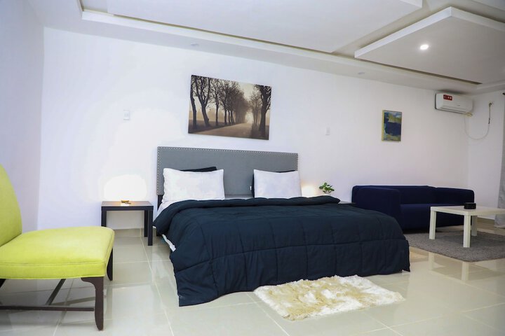 Room 7 of 57
