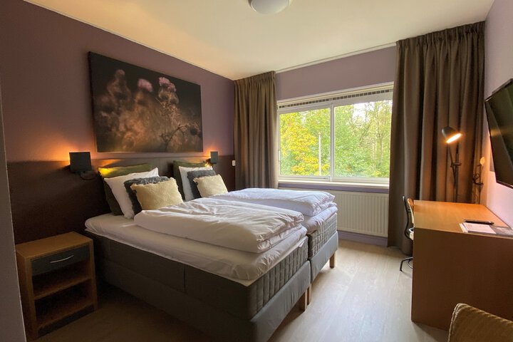 Room 7 of 52