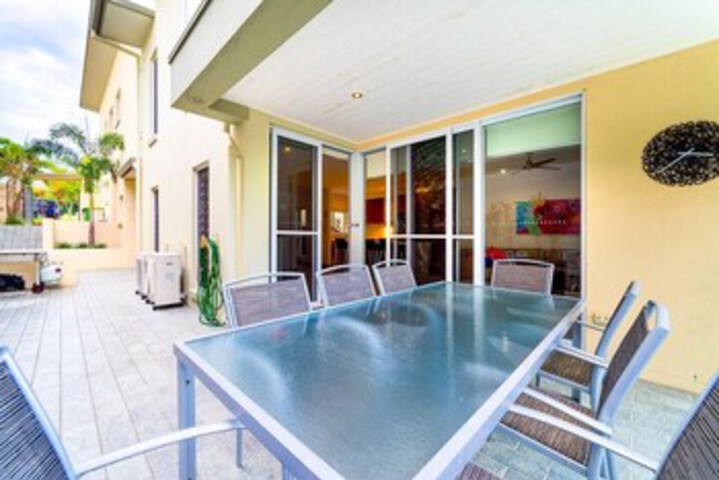 Terrace/Patio 33 of 36