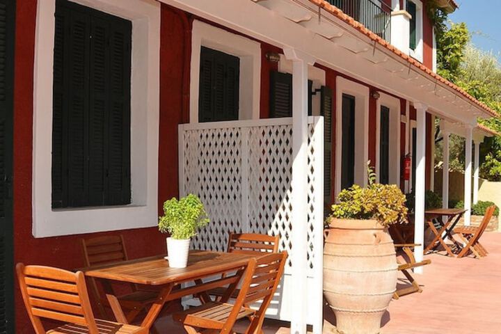 Terrace/Patio 38 of 76