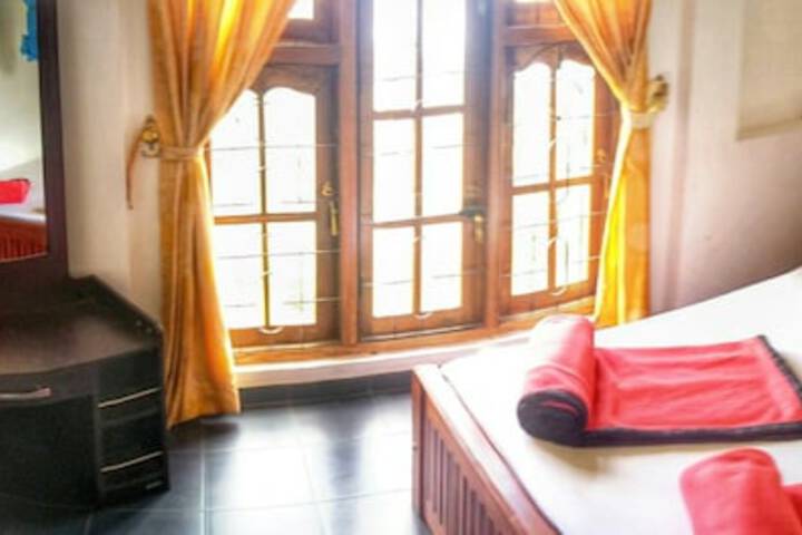Room 8 of 29