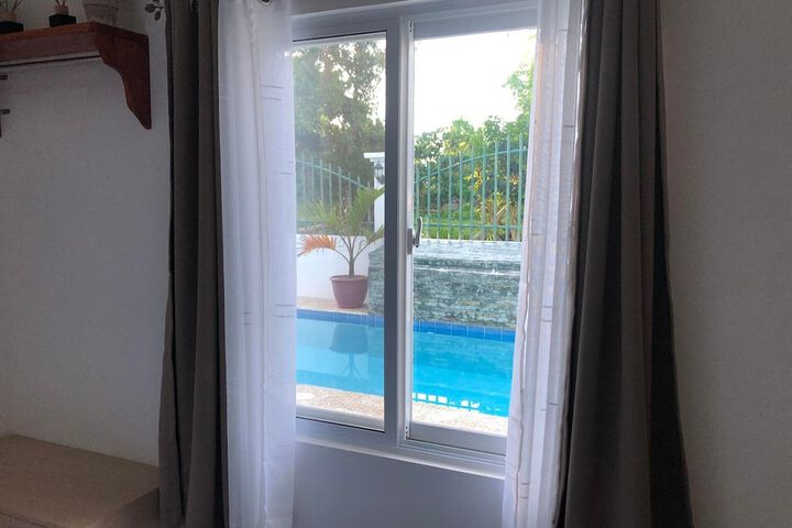 Room 9 of 30
