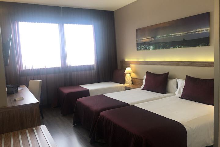 Room 11 of 38