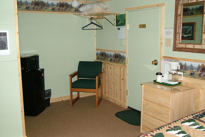 Room 5 of 60