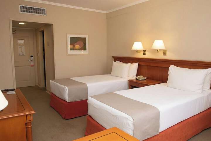Room 15 of 49