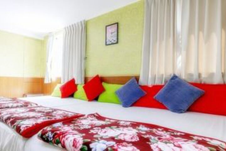 Room 40 of 67