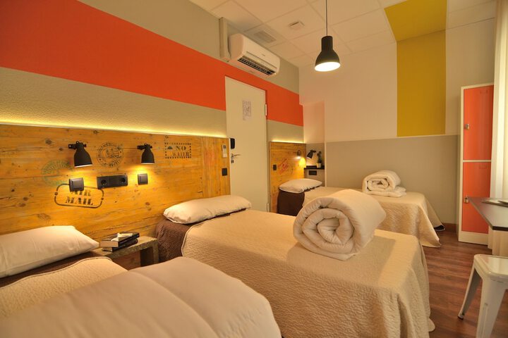 Room 13 of 53
