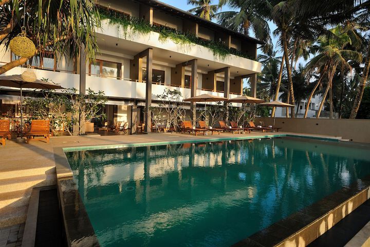 Pool 5 of 6