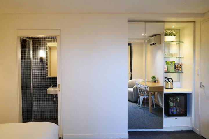 Room 9 of 55