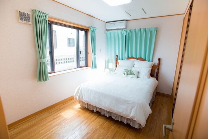 Room 5 of 41