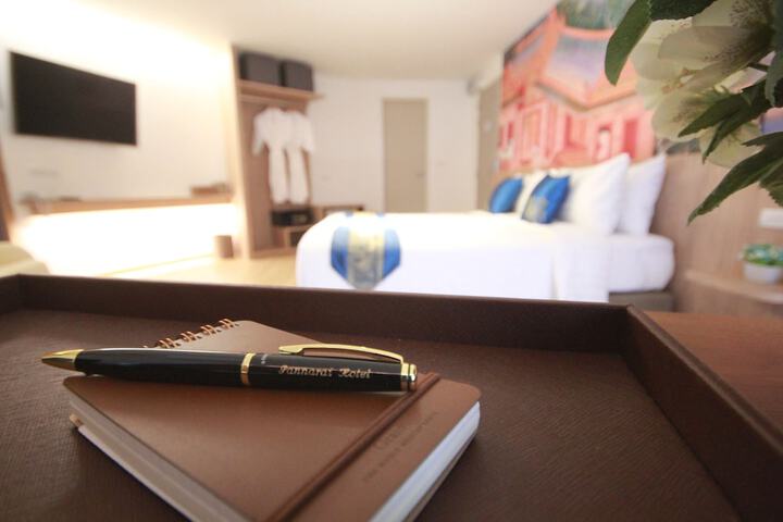 Room 11 of 55
