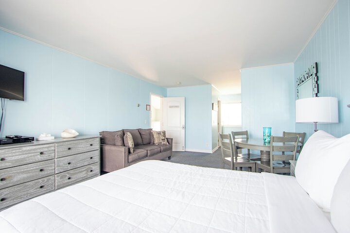 Room 81 of 188