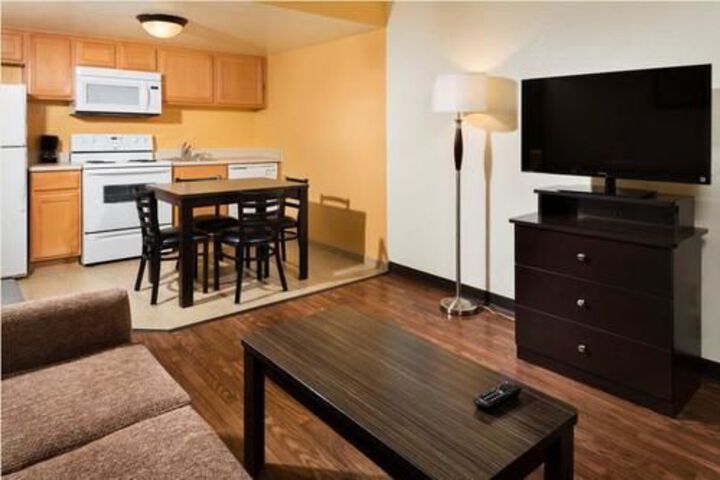 Room 18 of 26
